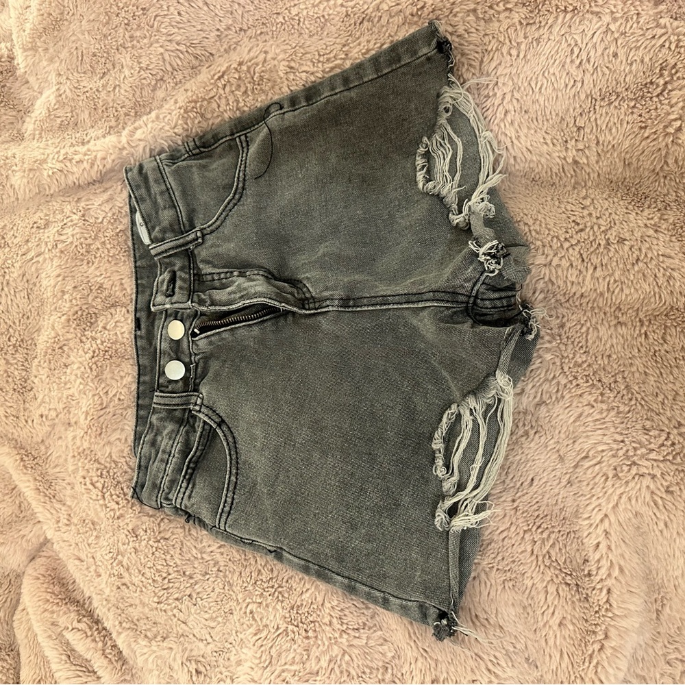 High quality grey shorts